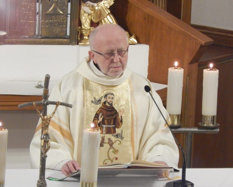 Akatyst i Eucharystia w Uroczystość św. O. N. Franciszka